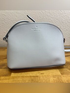 NWT Kate Spade Schuyler Small Dome Crossbody Platinum Grey